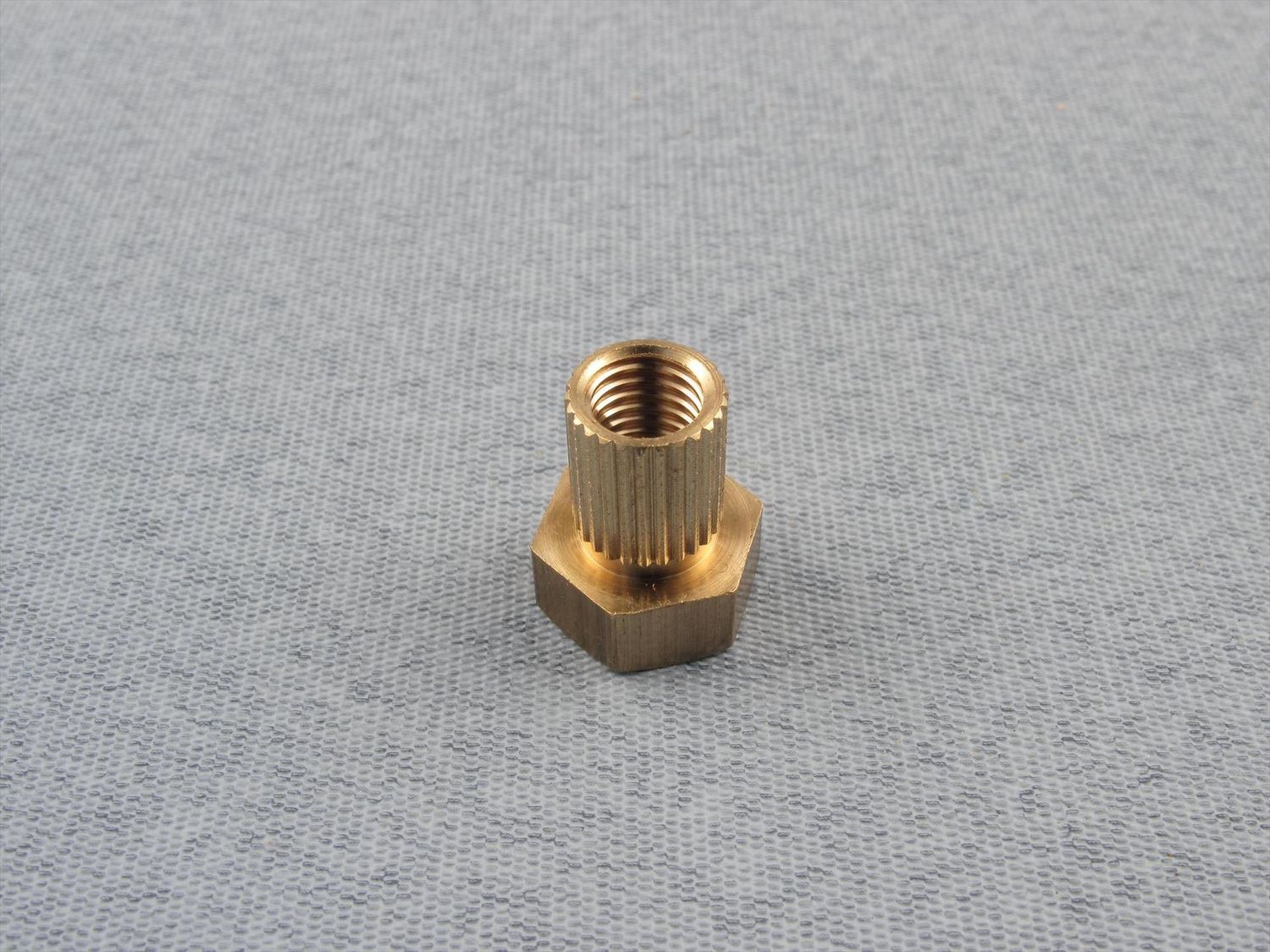 Couple - Tapped Insert M5x0.8