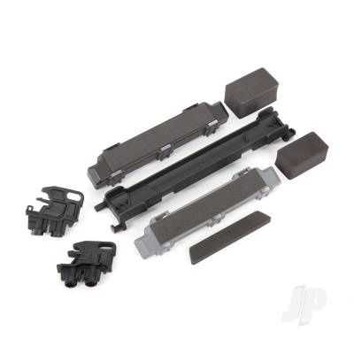 Battery hold-down / mounts (front &amp; rear) / battery compartment spacers / foam pads (fits Maxx with extended chassis (352mm wheelbase))