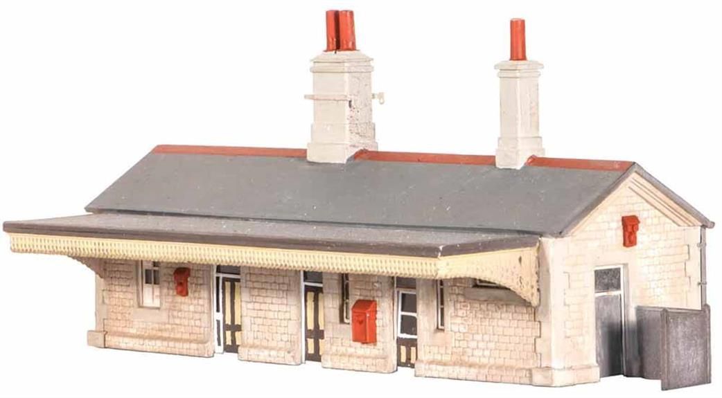 Station Building (N)