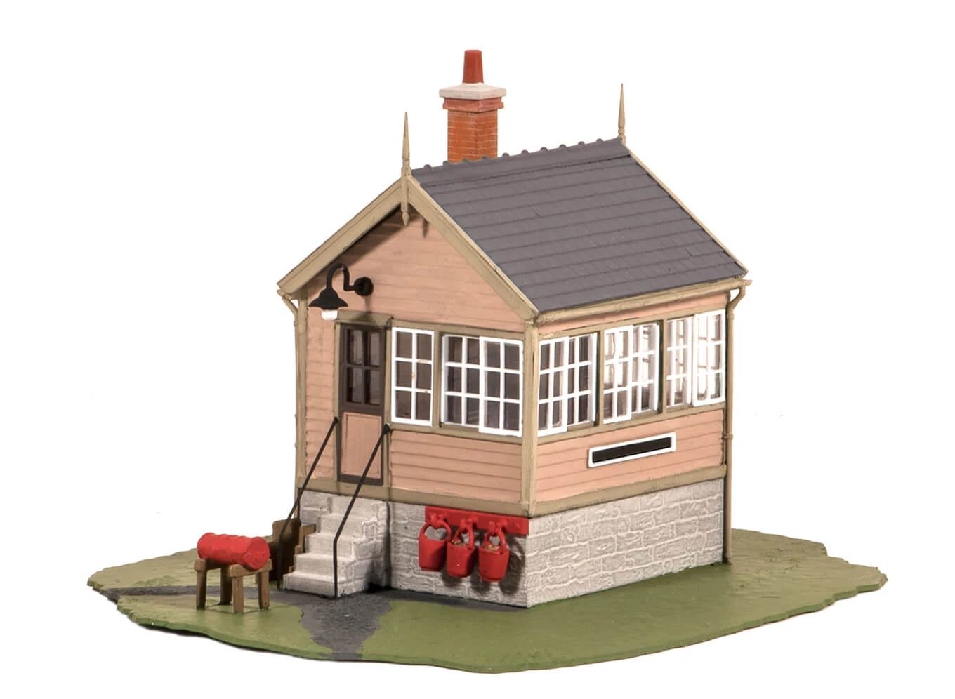 Platform / Ground Level Signal Box (OO)