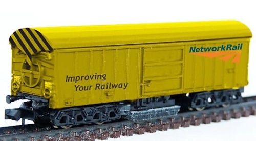N Gauge Network Rail Track Cleaning Wagon