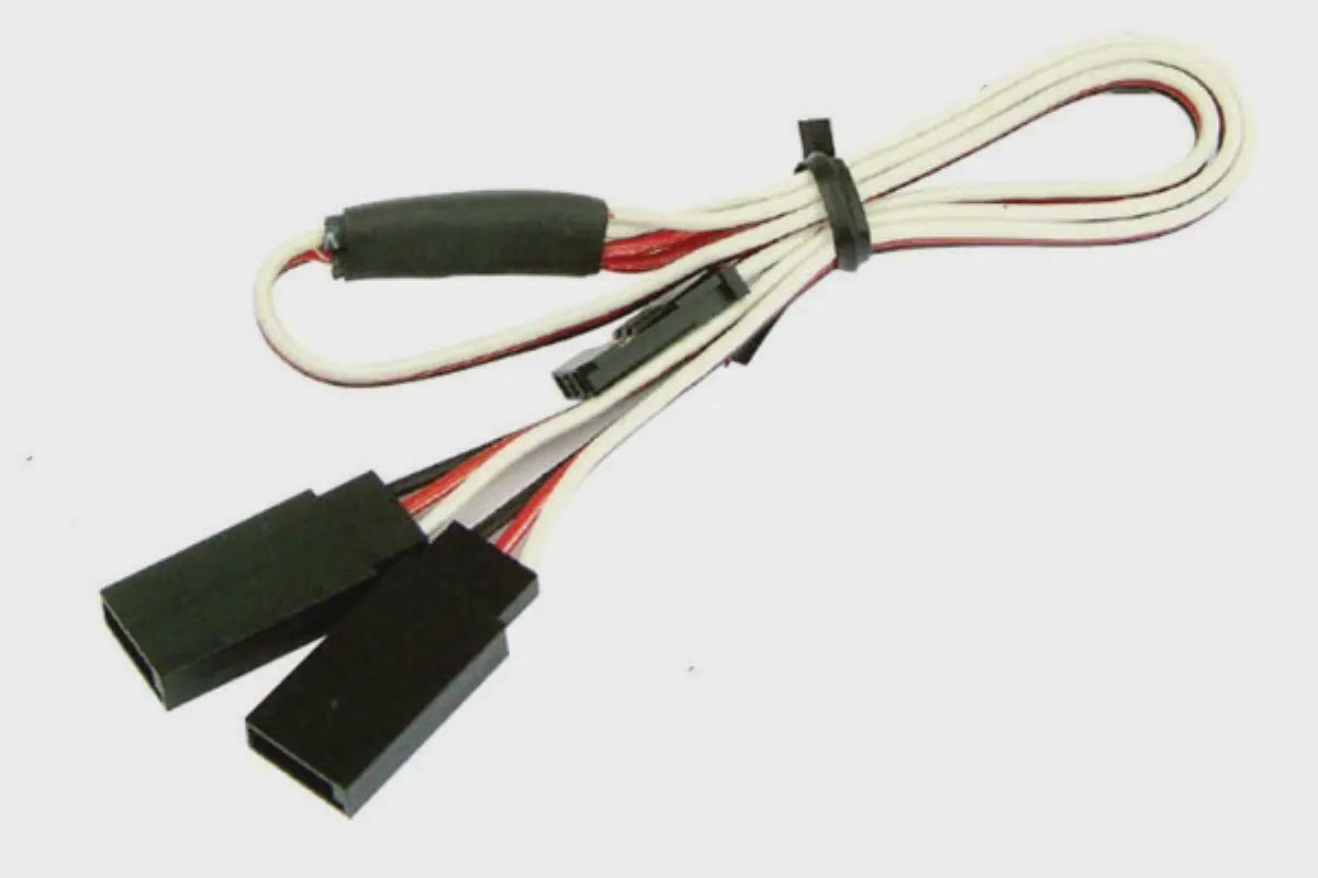 Servo Leads