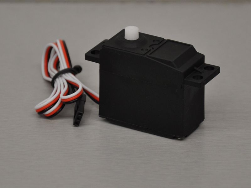 Standard 4kg Servo with Plastic Gears (450mm lead)