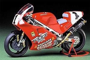 Cars, Bikes and Trucks Tamiya 1/12 Ducati 888