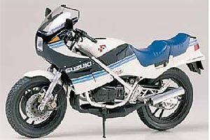 Cars, Bikes and Trucks Tamiya 1/12 Suzuki RG250