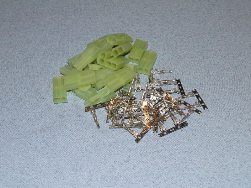 Mini Tamiya Connectors (10 Pairs)