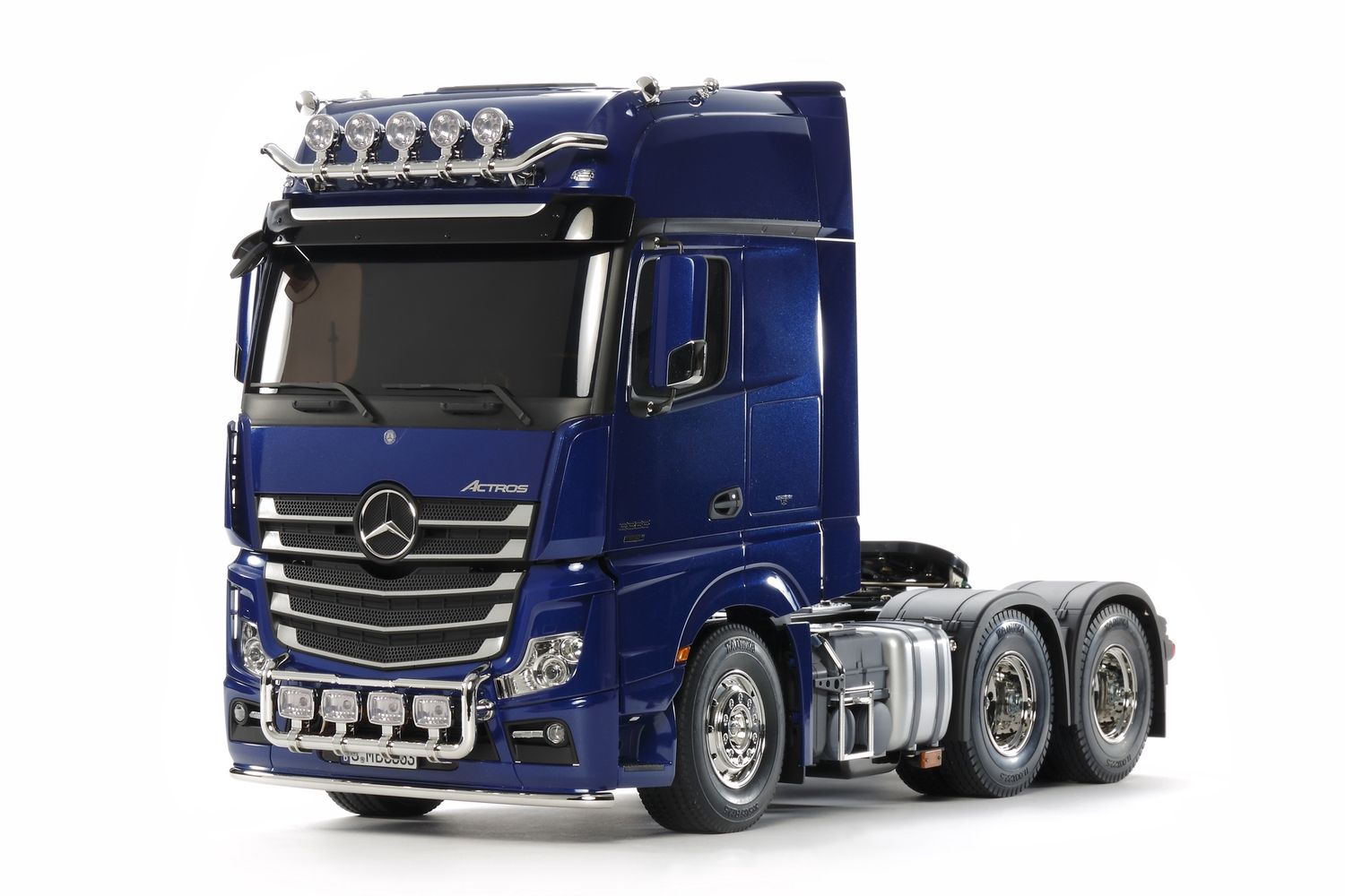 Mercedes-Benz Actros 3363 6x4 Gigaspace (Pearl Blue)