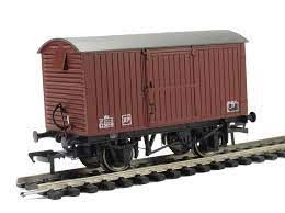 12T Ventilated Van