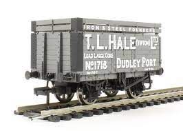 7 Plank Wagon with Coke Rails