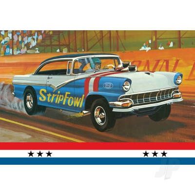 Cars, Bikes and Trucks AMT 1/25 1956 Ford Victoria Hardtop