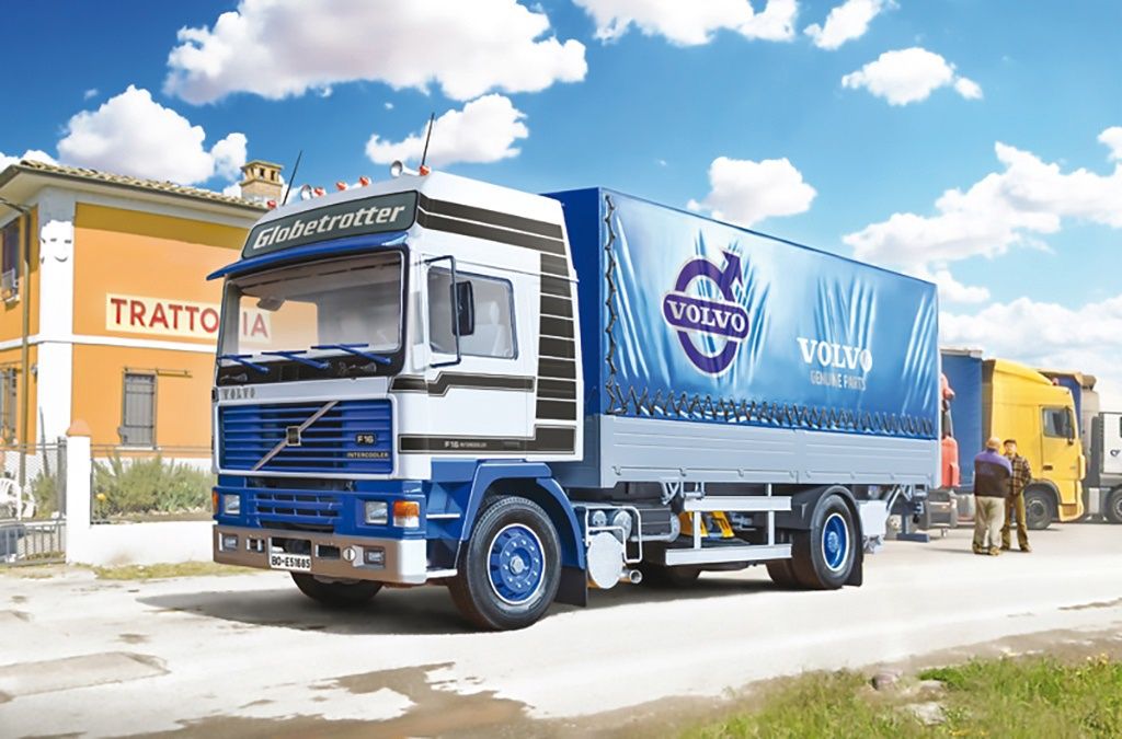 Cars, Bikes and Trucks Italeri 1/24 Volvo F16 Globetrotter Canvas