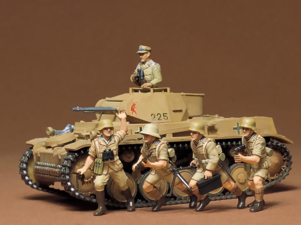Military Tamiya 1/35 Panzer Kampfwagon II Ausf. F/G