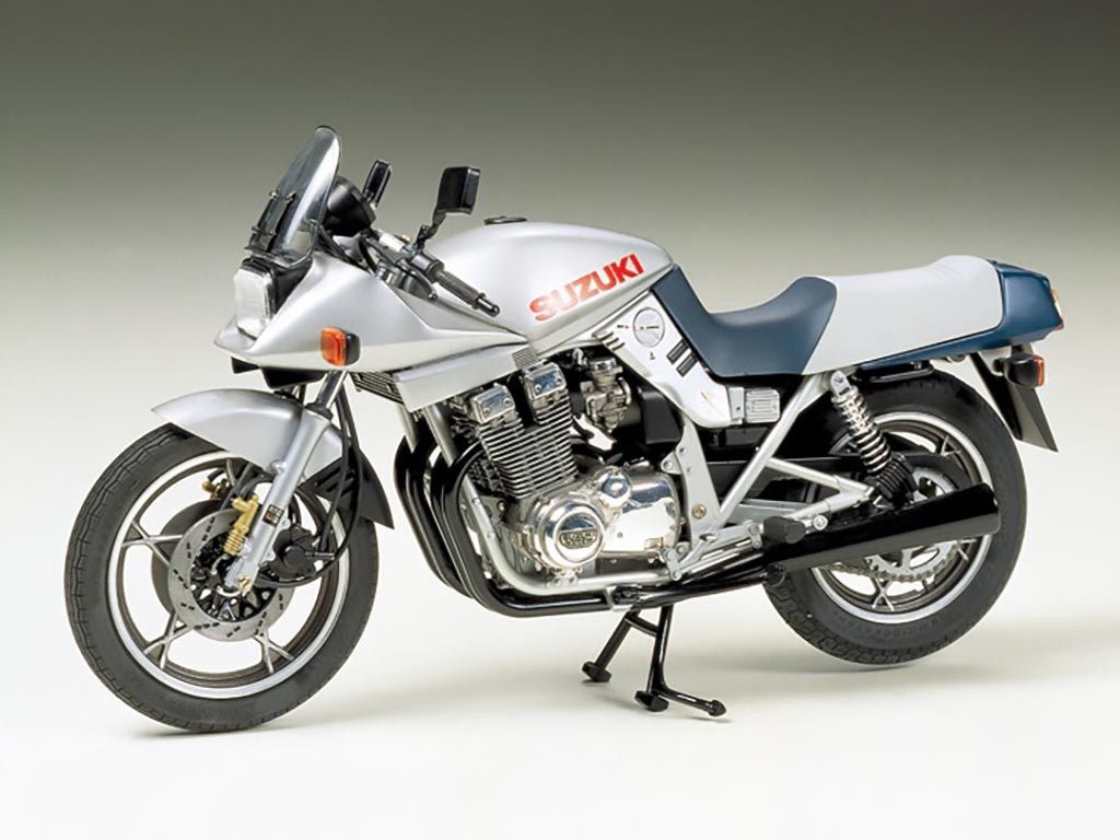 Cars, Bikes and Trucks Tamiya 1/6 Suzuki GSX1100S Katana