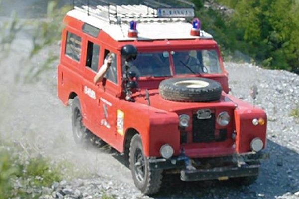 Cars, Bikes and Trucks Italeri 1/24 Land Rover Fire Truck