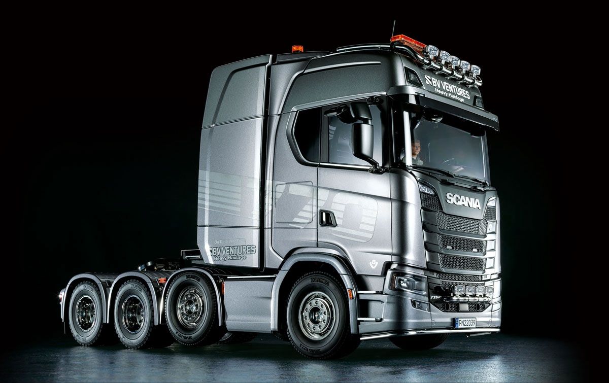 Scania 770 S 8×4/4 SLT
