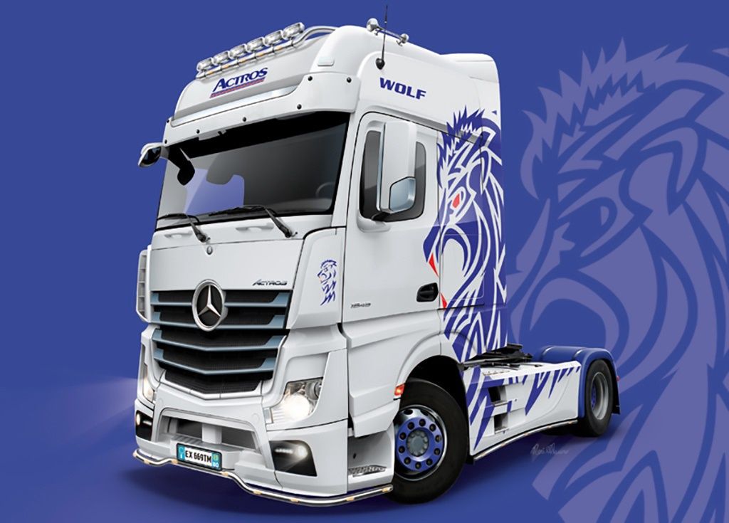 Cars, Bikes and Trucks Italeri 1/24 Mercedes Benz Actros MP4 Show Truck