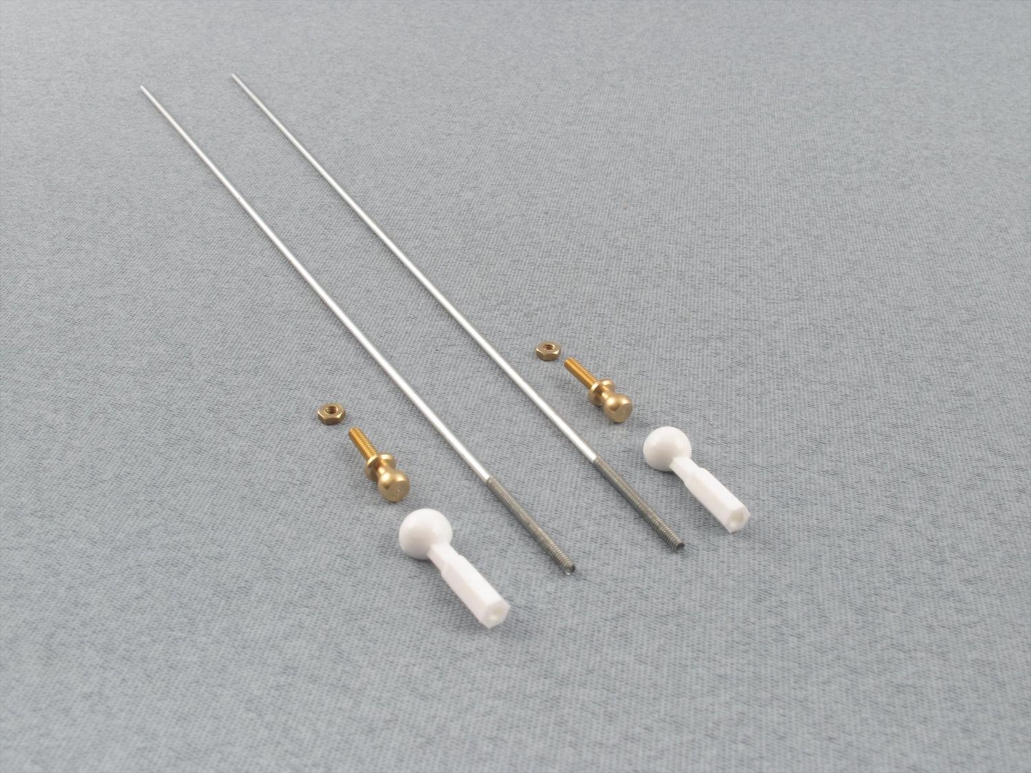 White Ball Joint M2 with 200mm M2 Pushrods (pk2)
