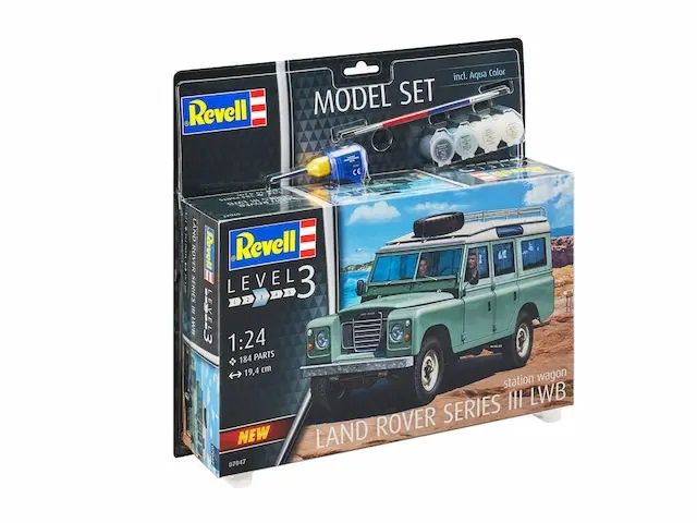Cars, Bikes and Trucks Revell 1/24 Model Set Land Rover Series III LWB station wagon