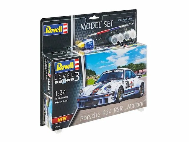 Cars, Bikes and Trucks Revell 1/24 Model Set Porsche 934 RSR "Martini"