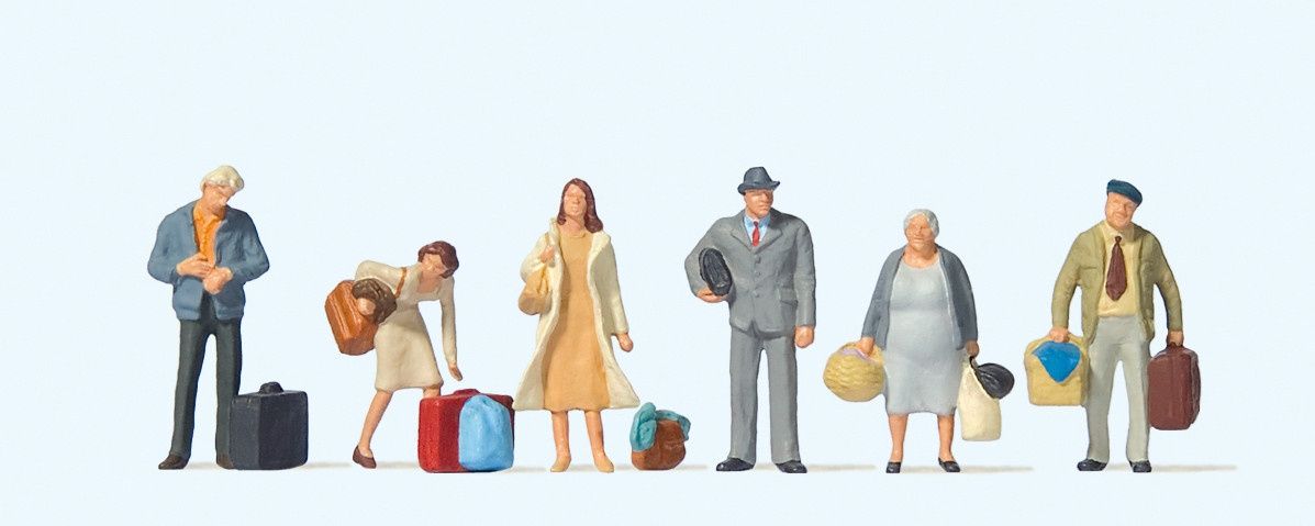 Waiting Passengers Figure Set (OO)