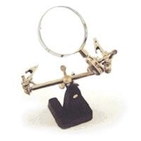 FASTRAX HELPING HANDS W/ MAGNIFIER