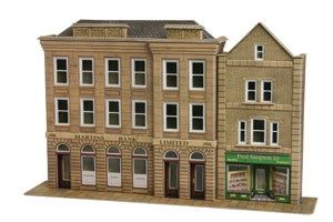 Low Relief Bank and Shop (OO)