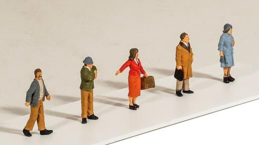Standing People (5) Figure Set