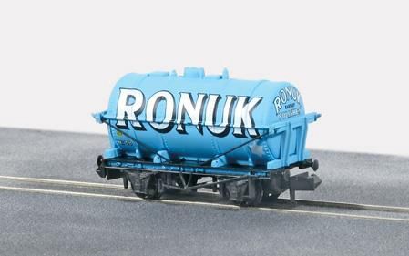 RONUK Tank Wagon No.38