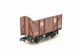 10ft Standard Box Van NE Brown