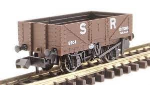 9ft 5 plank open wagon SR