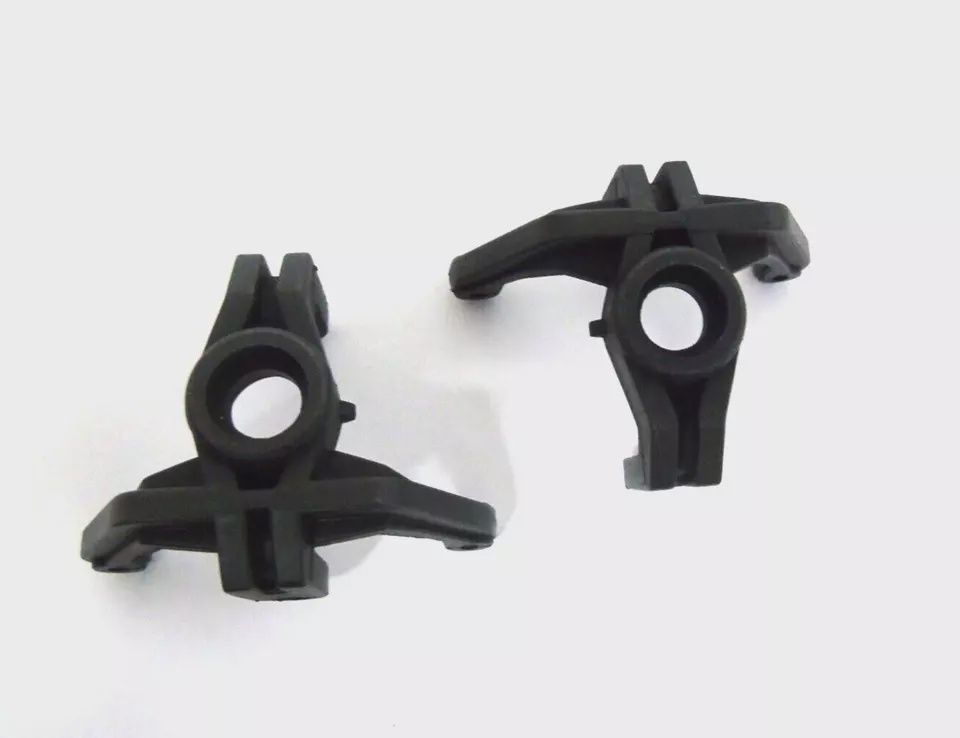 3318-P008 Steering Hub (Left/Right)