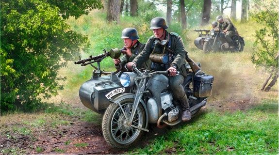 Military Zvezda 1/35 German WWII Zuendapp K800 Motorcycle with Sidecar &amp; Crew