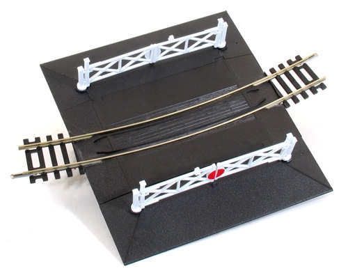 No.3 Radius Level Crossing Unit (OO)