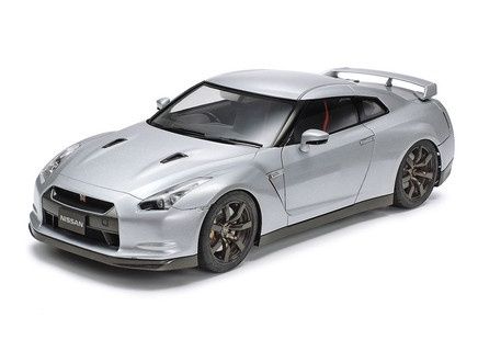 Cars, Bikes and Trucks Tamiya 1/24 Nissan GT-R 2007