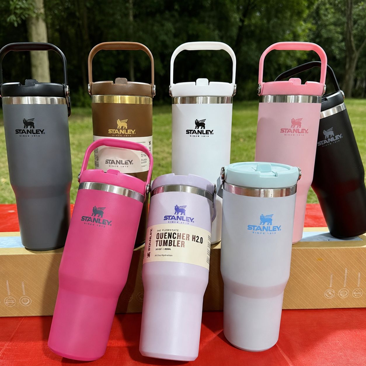 30oz Stainless Steel Insulated Tumbler with Straw – Large Capacity Travel Cup for Car &amp; Everyday Use