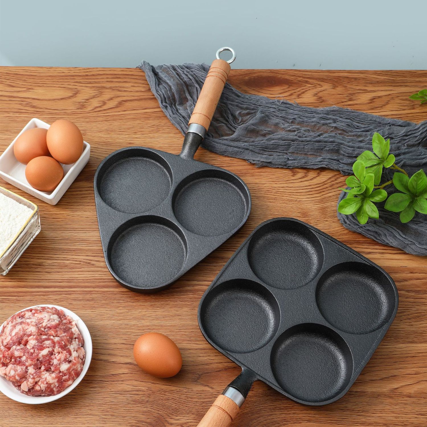 3-Hole Cast Iron Egg &amp; Dumpling Pan – Uncoated Multi-Purpose Omelette &amp; Breakfast Frying Pan