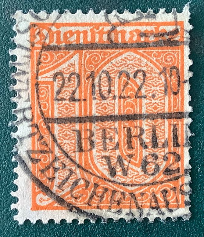 1923 : 10 Pf service stamp with central CTO - signed Infla - Michel D65 - Value 600 euro