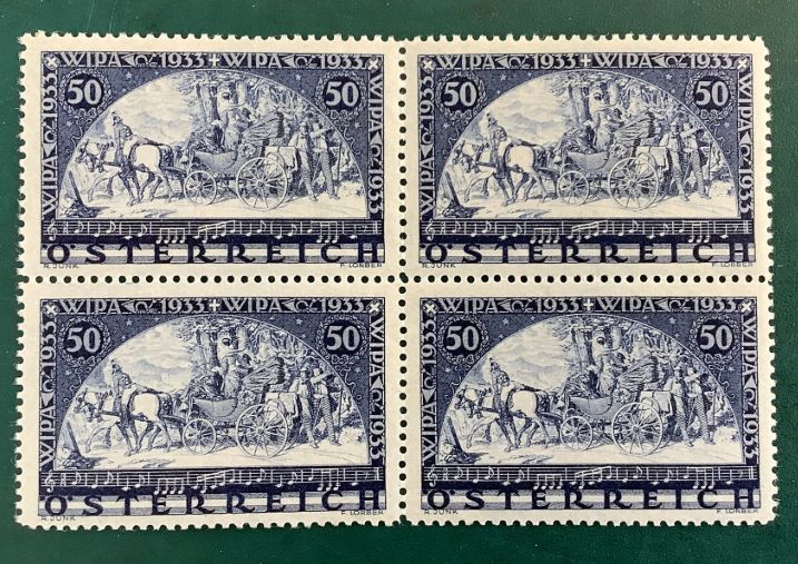 1933 : WIPA stamp in bloc of 4 centered - Michel 555A - MNH - Value : 1.280 euro