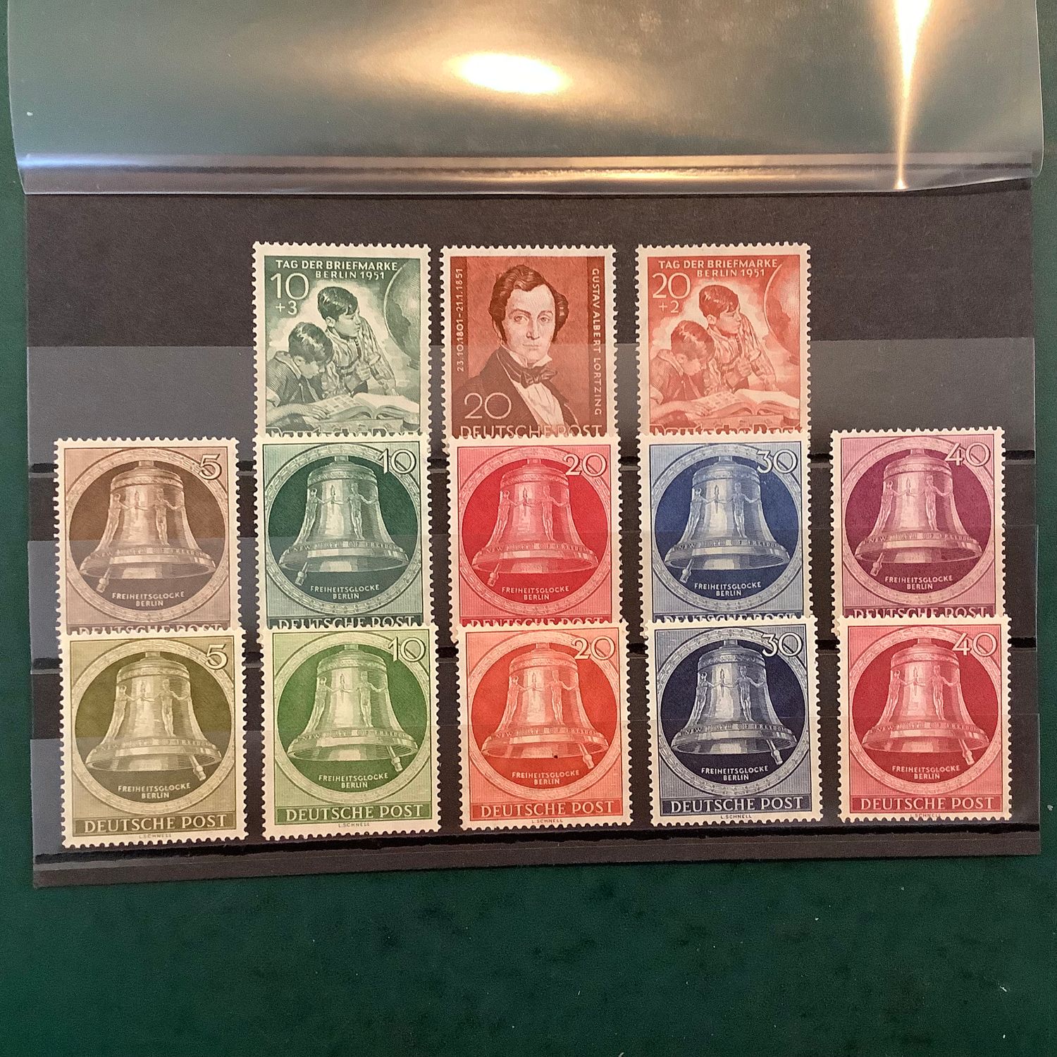 1951 : complete Yearset - Michel 74/86 - MNH - Value : 325