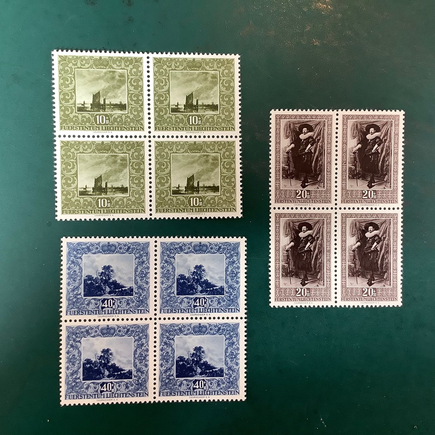 1951 : Gemalden in,bloc of 4 - Michel 301/303 - MNH - Value : 200