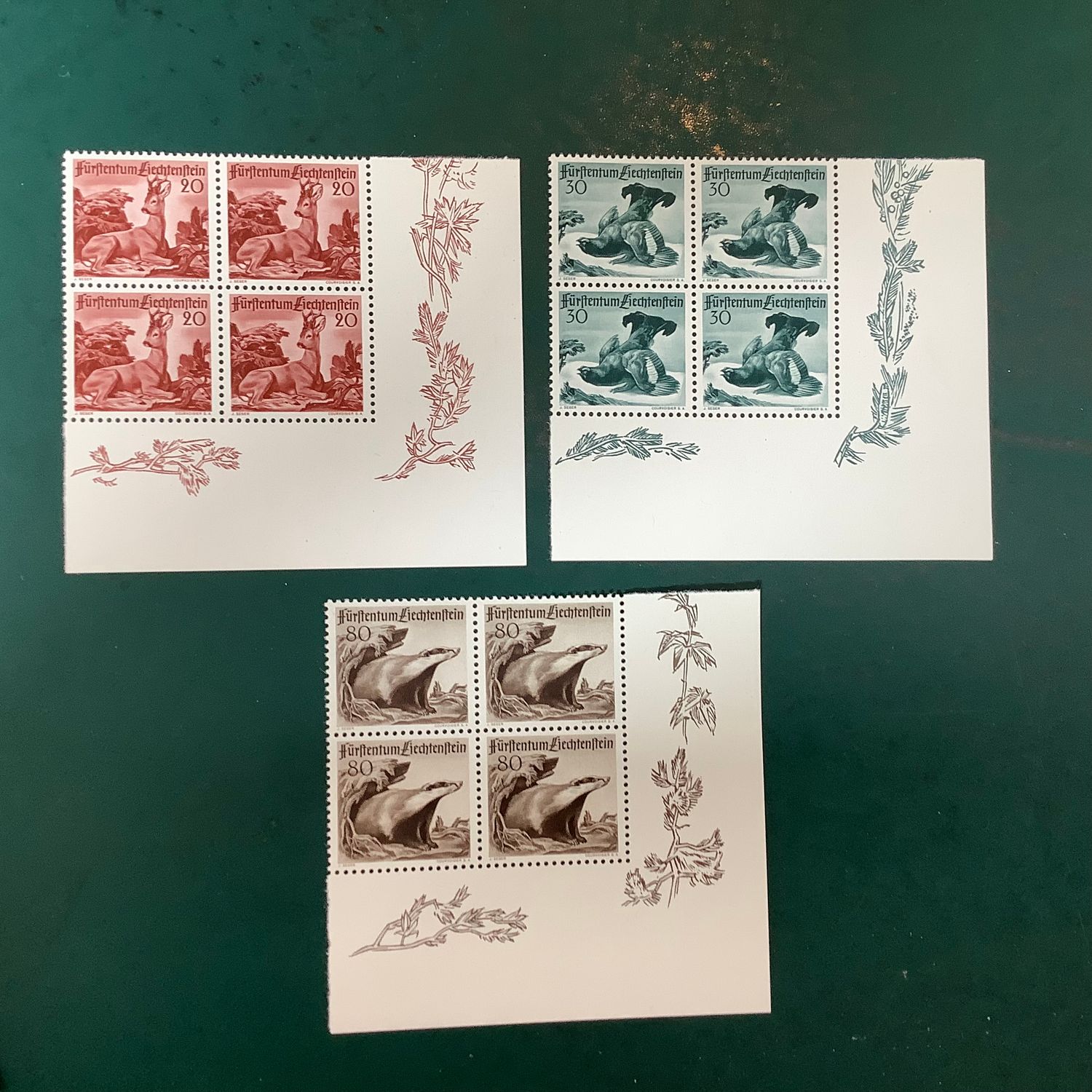 1950 : Hunt III in bloc of 4 - Michel 285/287 - MNH - Value : 380