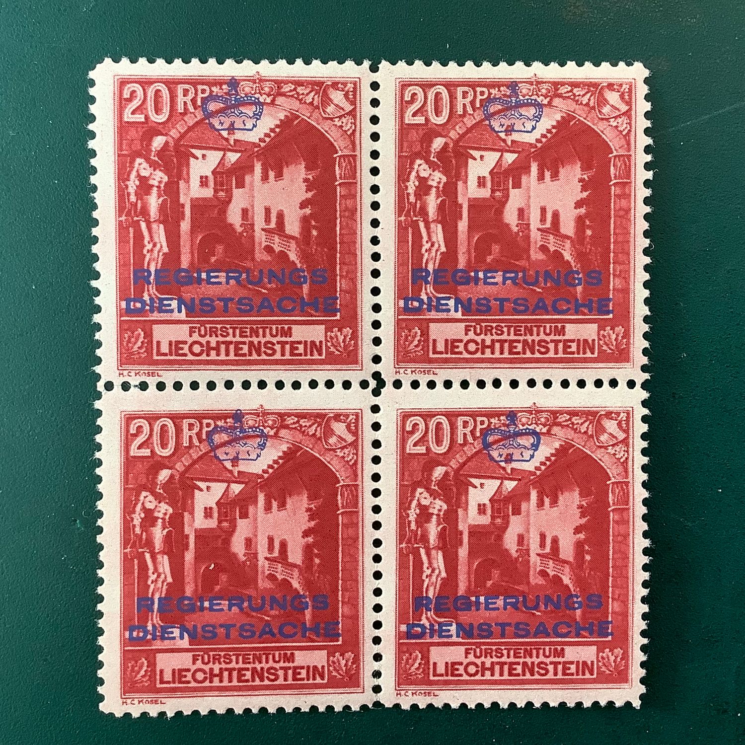 1932 : 20 Rp service stamp in bloc of 4 - Michel D3B - MNH/MH - Value : 940
