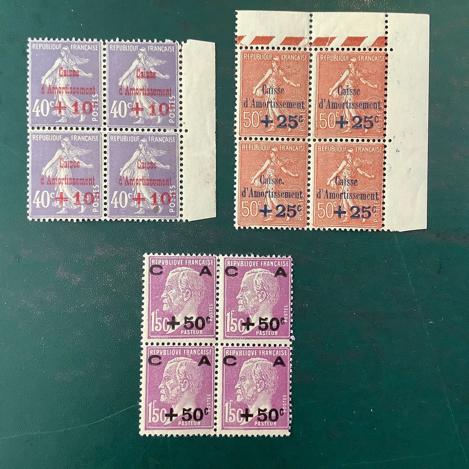 1928 : Caisse D’amortissement in bloc of 4 - Yvert 249/251 - MNH - Value: 940