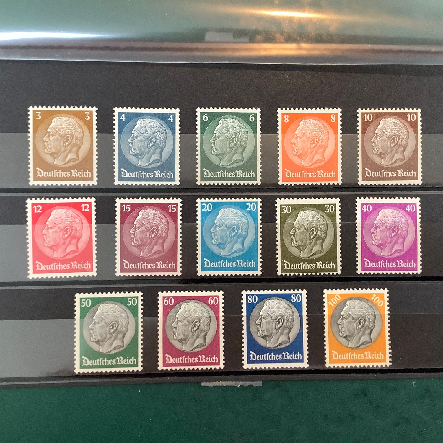 1932 : Hindenberg - Michel 482/495 - MNH - Value : 1.200