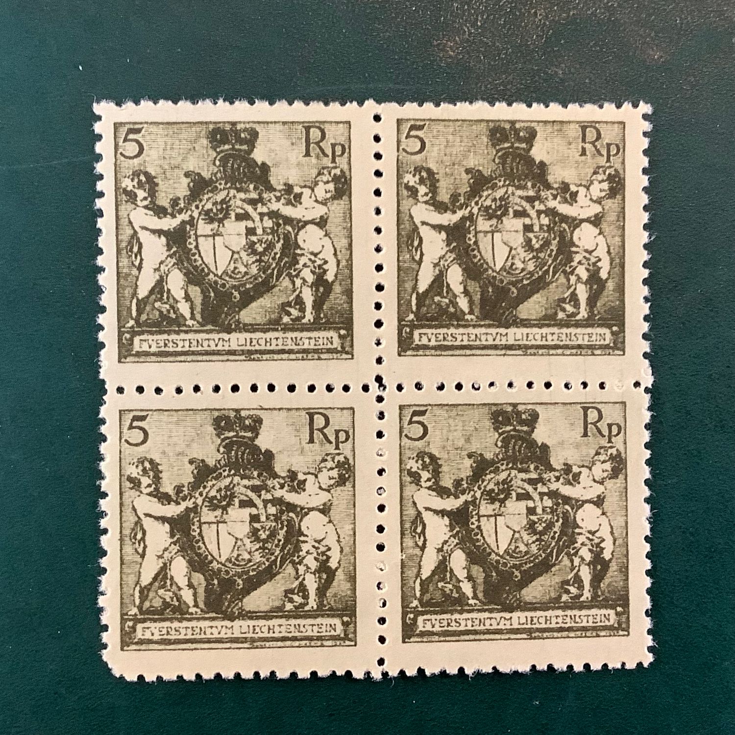 1921 : 5 Rp coat of arms in bloc of 4 - Michel 48B - MNH - Value : 200