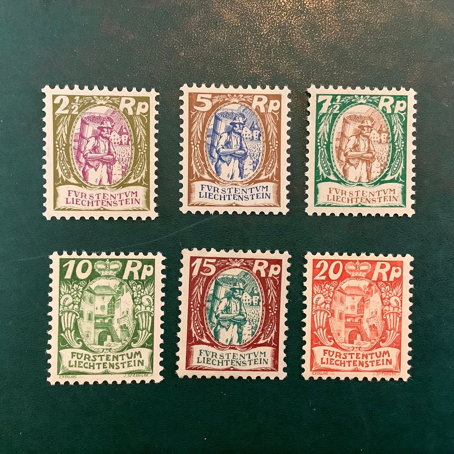 1924 : Winter and Castle - Michel 65/70 - MNH - Value : 260