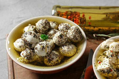Labna with thyme (250g) لبنة بالزعتر Labna with thyme (250g) لبنة بالزعتر