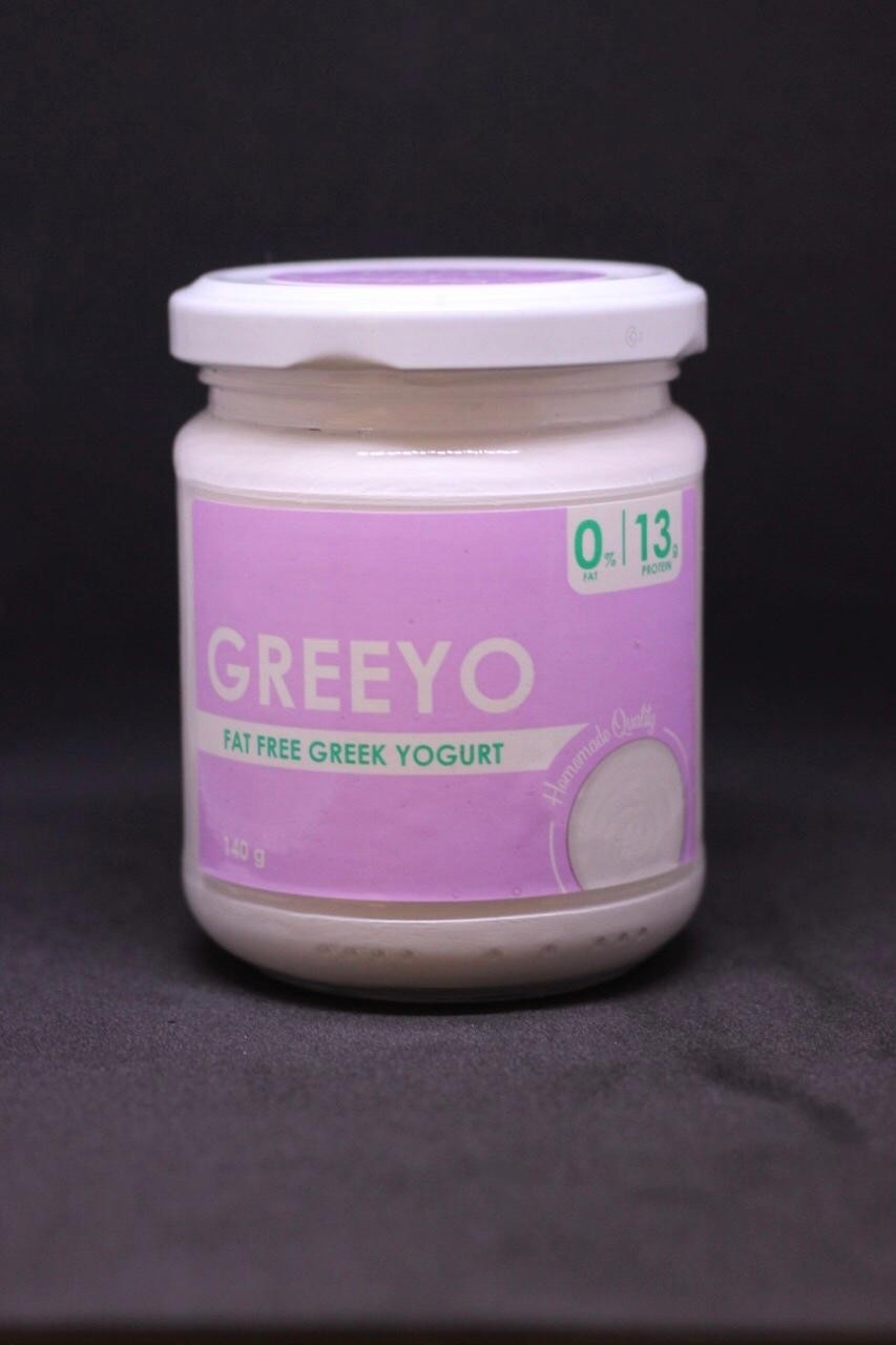Fat-free Greek yogurt (140g) زبادي يوناني خالي الدسم Fat-free Greek yogurt (140g) زبادي يوناني خالي الدسم