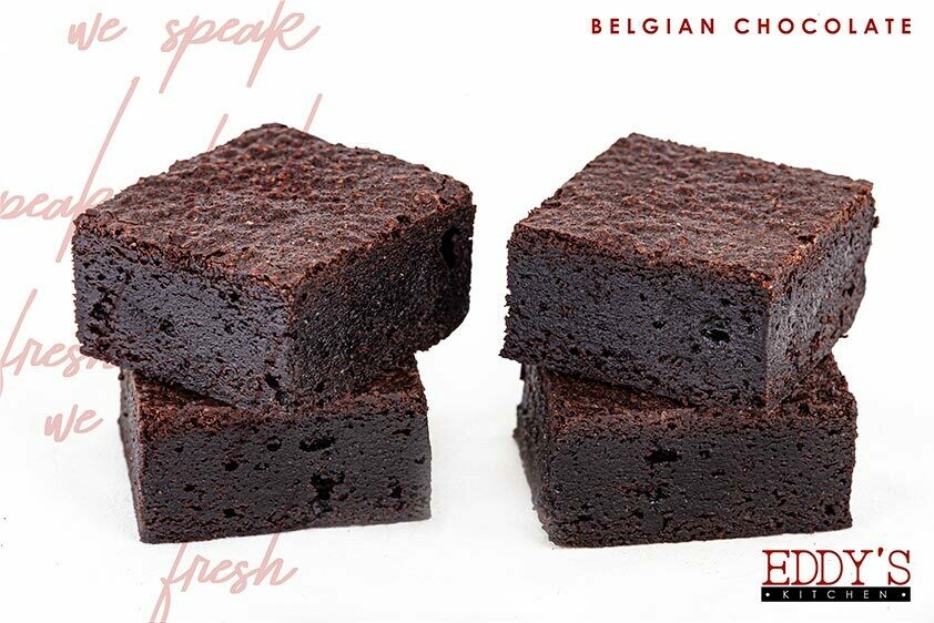 Belgian Chocolate Brownies (4) براونيز بالشوكولا البلجيكية Belgian Chocolate Brownies (4) براونيز بالشوكولا البلجيكية
