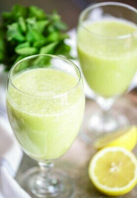 Cold-Pressed Lemon Mint Juice (1L) عصير ليمون بالنعناع مضغوط عالبارد Cold-Pressed Lemon Mint Juice (1L) عصير ليمون بالنعناع مضغوط عالبارد